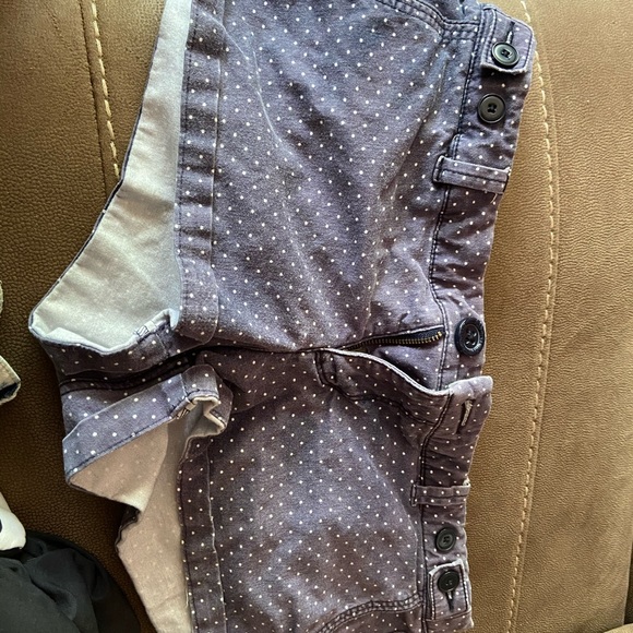 Shorts - Picture 7 of 12